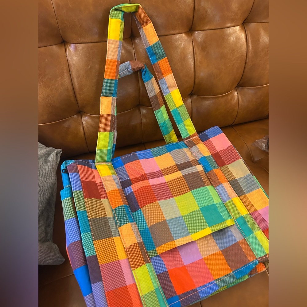 BAGGU UrbanOutfitters Madras Small Cloud Carry On SCCO NWT - Picture 4 of 4